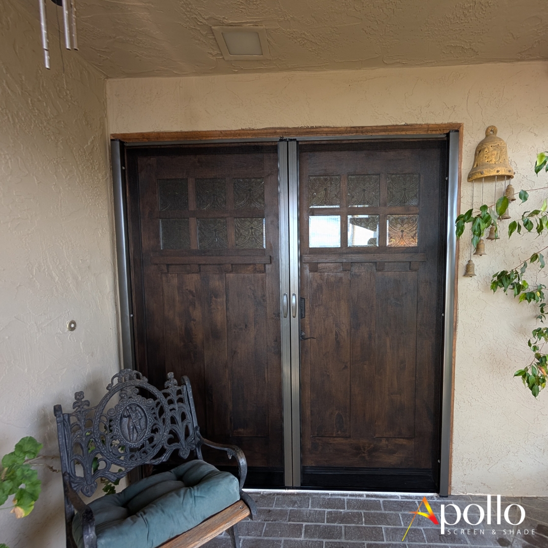 Double Retractable Screen Doors Provide You The Complete Protection.
